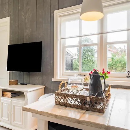 Near Dune Beaches * Egmond-Binnen