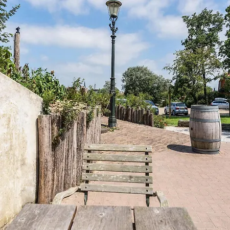 Prázdninový dům Near Dune Beaches *